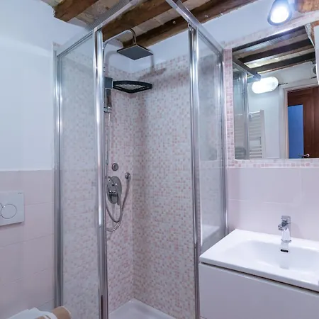 Uc - Gerardo Pensionat 3*