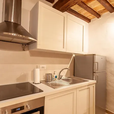 Uc - Gerardo Perugia