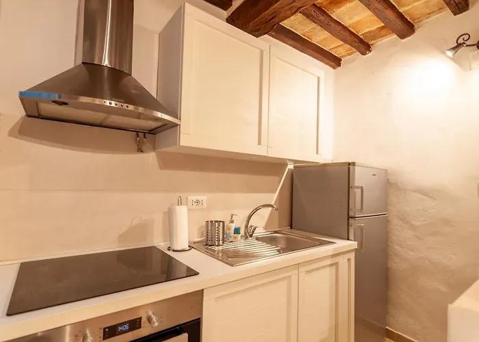 Uc - Gerardo Perugia